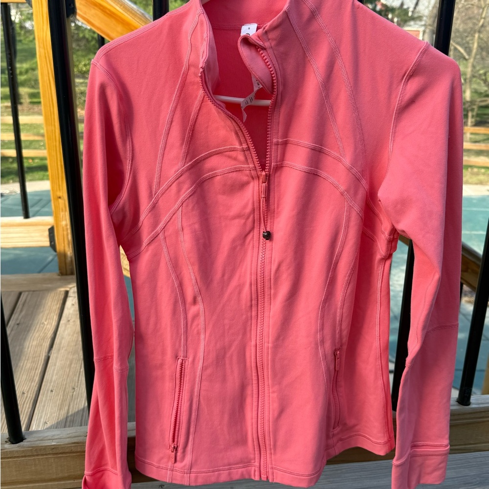 lululemon Define Jacket. EUC. Size 8. Pale Raspberry.